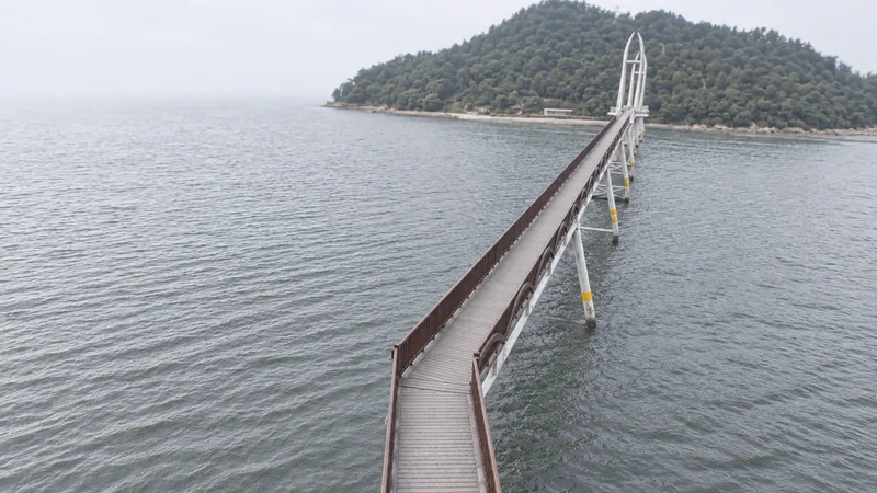 가우도 출렁다리 사진