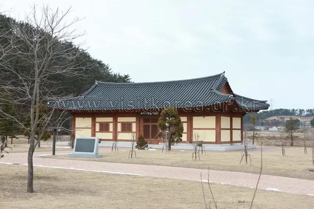 이종일선생생가지 사진