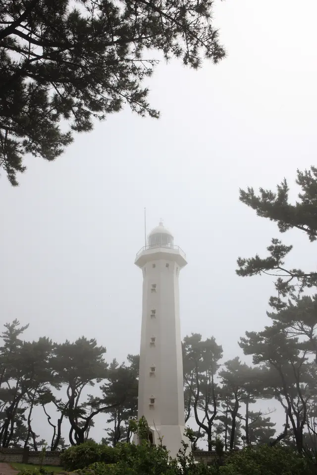 울기등대 사진