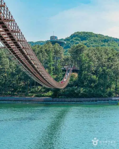 마장호수 출렁다리 사진