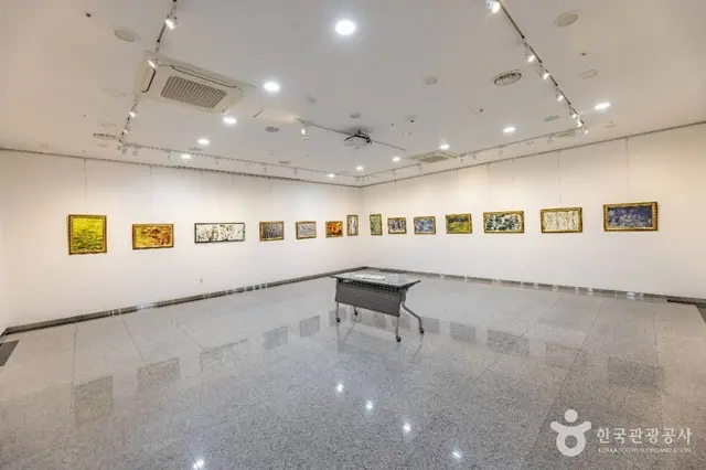 섬진강댐 물 문화관 사진
