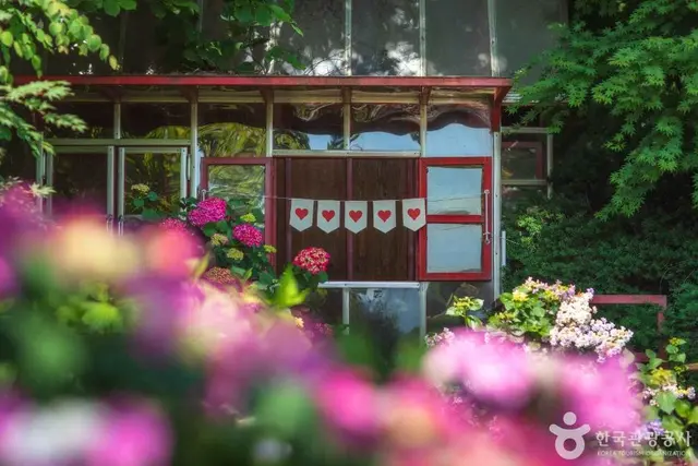 율봄식물원 사진