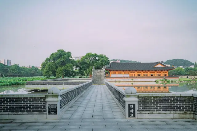 덕진공원 사진