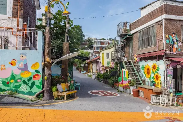 송월동동화마을 사진