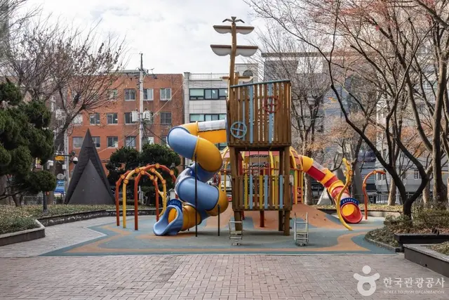 묵정 어린이놀이터 사진