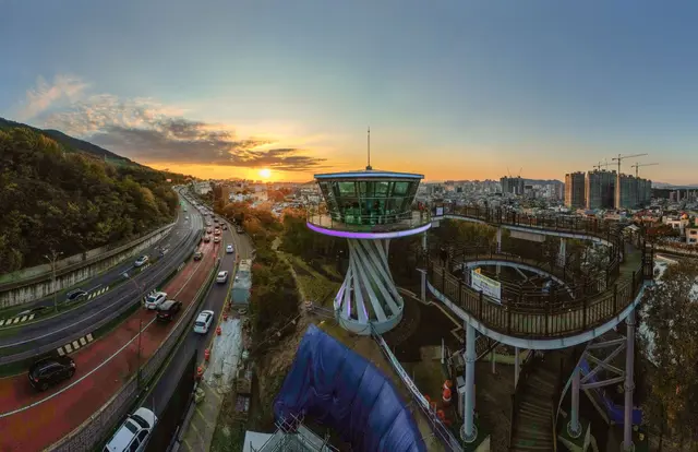 앞산 해넘이전망대 사진