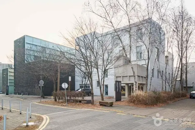 열화당책박물관 사진