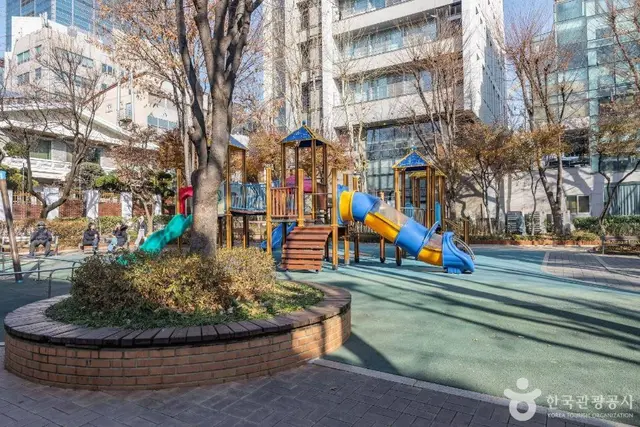 역삼개나리공원 사진