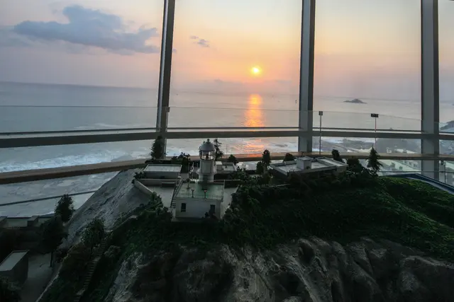 속초등대전망대 사진