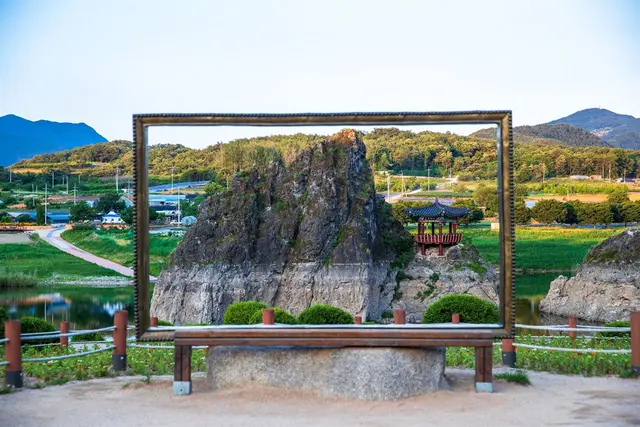 도담삼봉 사진