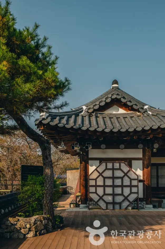 필봉문화촌 취락원 사진