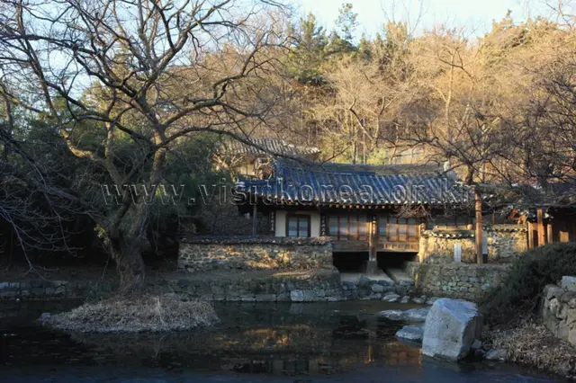 우암사적공원 사진