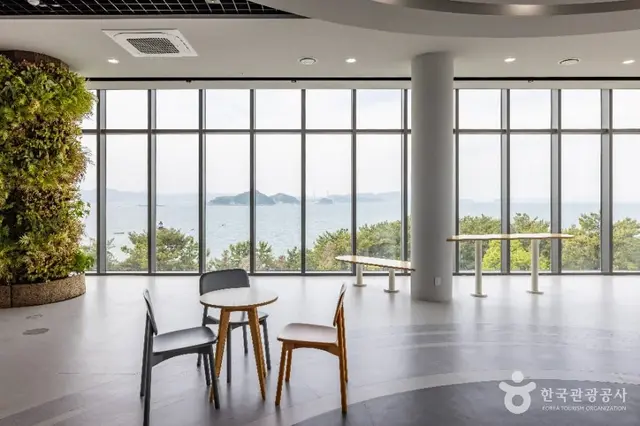 거가대교 홍보전시관 사진