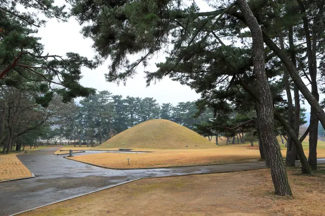 무열왕릉 사진