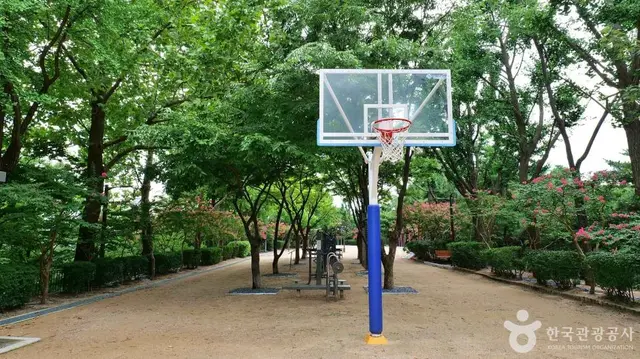 숭인근린공원 유아숲체험장 사진