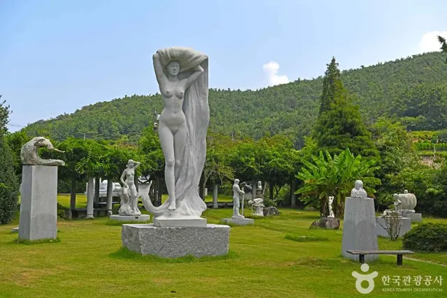 부안금구원야외조각미술관 사진
