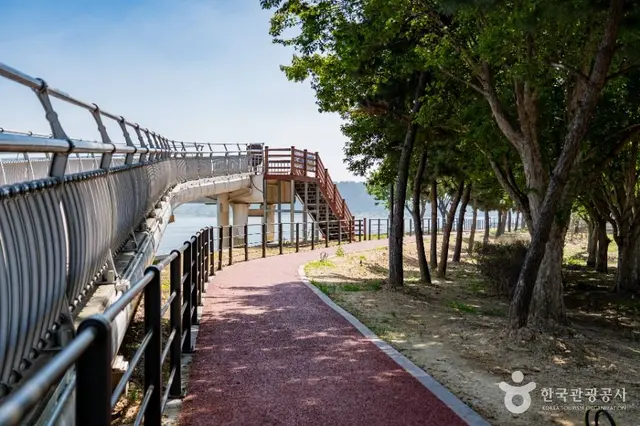 배알도 수변공원 사진
