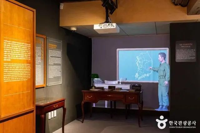 한국전선문화관 사진