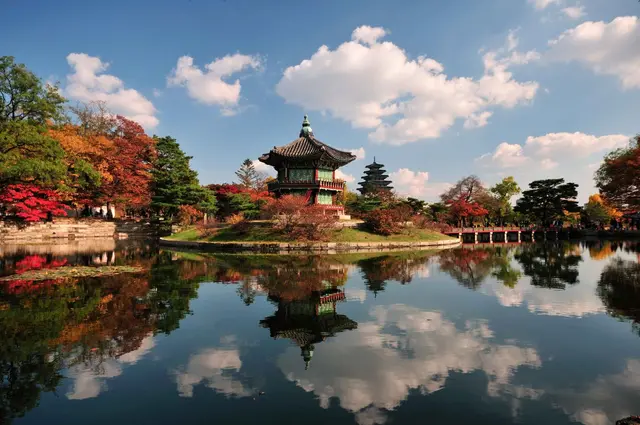 경복궁 향원정 사진