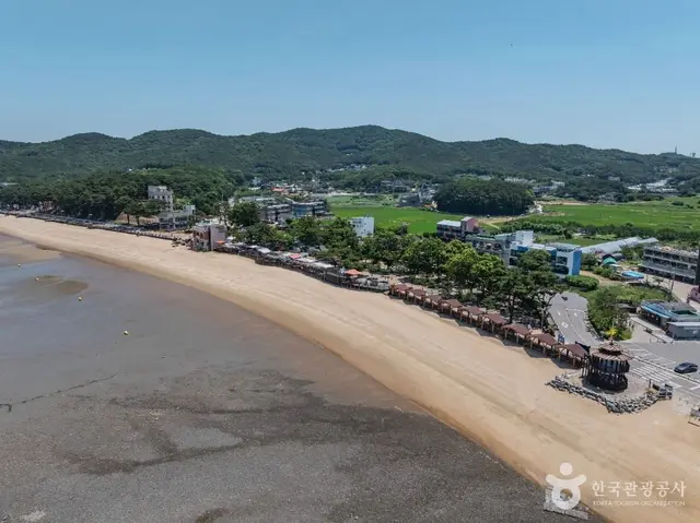 장경리해수욕장 사진