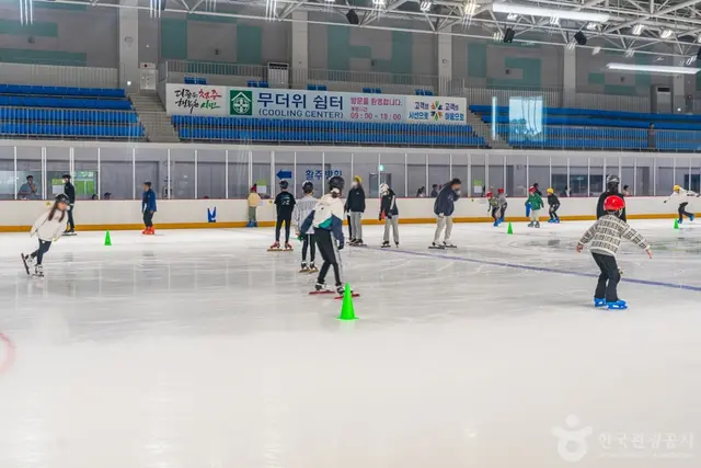 청주실내빙상장 사진