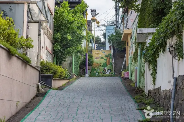 송월동동화마을 사진
