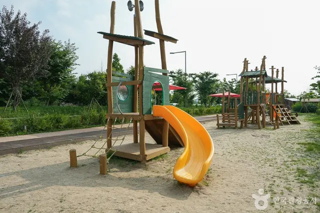 아라천환경놀이터 사진