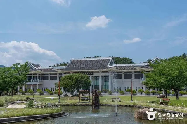 삼성현역사문화관 사진