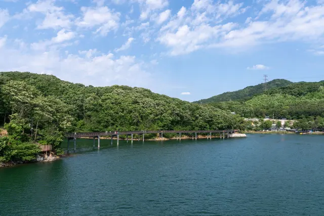 마장호수 출렁다리 사진