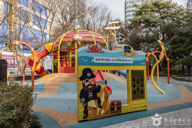 묵정 어린이놀이터 사진