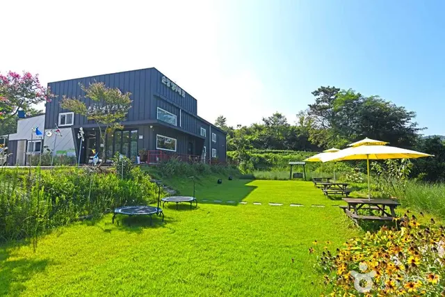 순창앵무새팜 사진