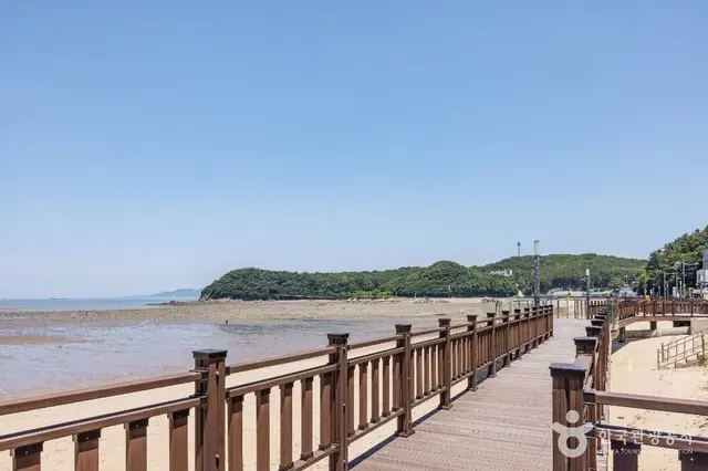 장경리해수욕장 사진