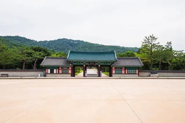 현충사 사진