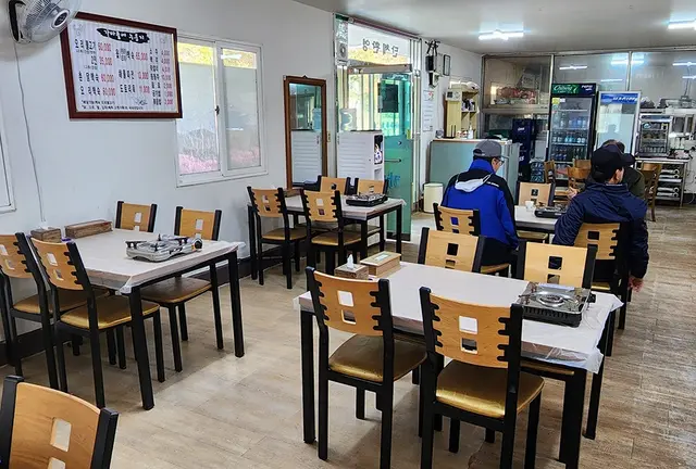 가마솥에누룽지 사진