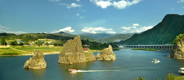 도담삼봉 사진