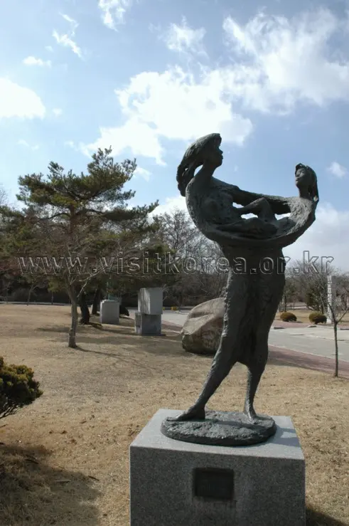 구드래조각공원 사진