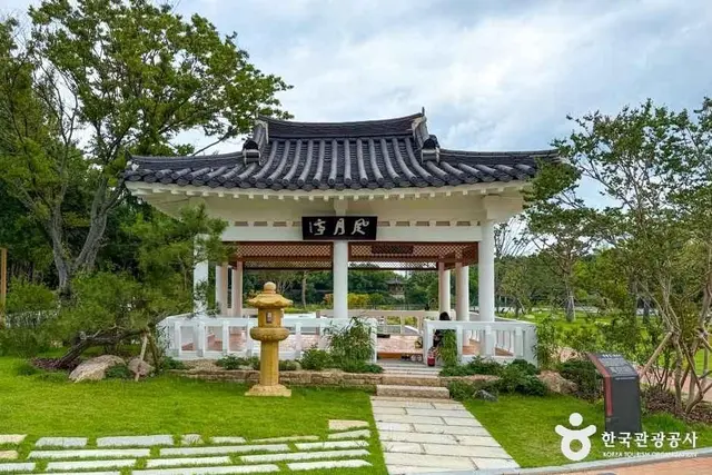 덕진공원 사진